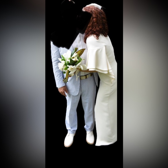 Halston Heritage size 4 Ivory Wedding Dress - Picture 9 of 13